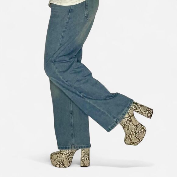 Aldo Women's Snakeskin Platform Chunky Bootie - Picture 5 of 8